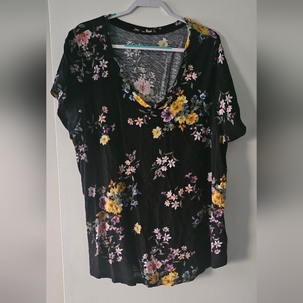 Torrid Floral Black Women's Top